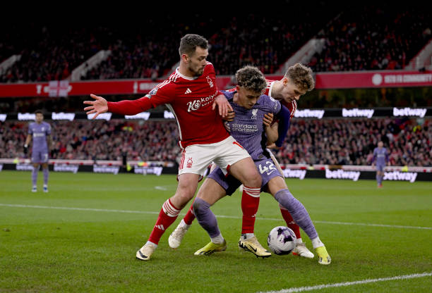 他都保持着 他都保持着